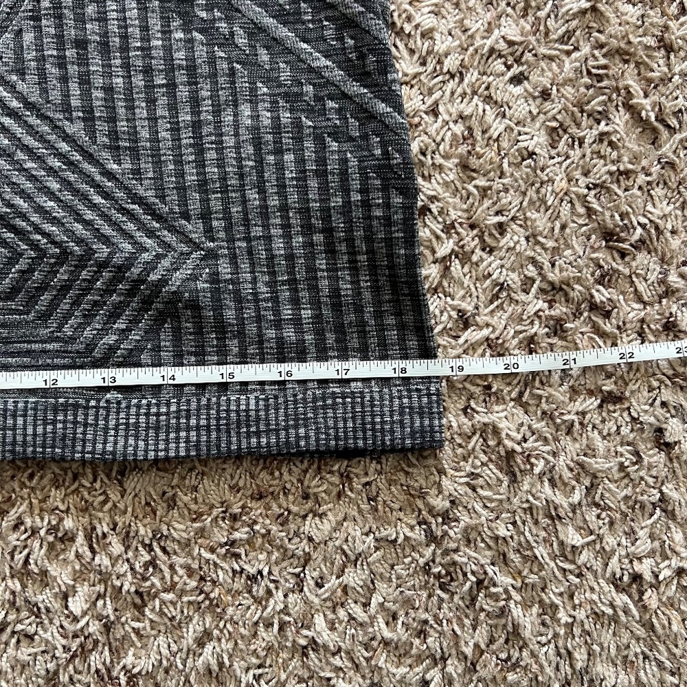 Lululemon Rest Less Pullover - Picture 6 of 10